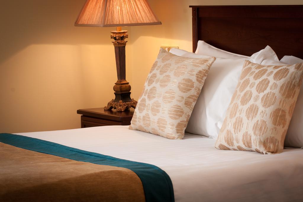 Meadow Court Hotel Лохрей Стая снимка