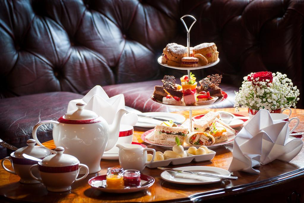 Meadow Court Hotel Лохрей Екстериор снимка