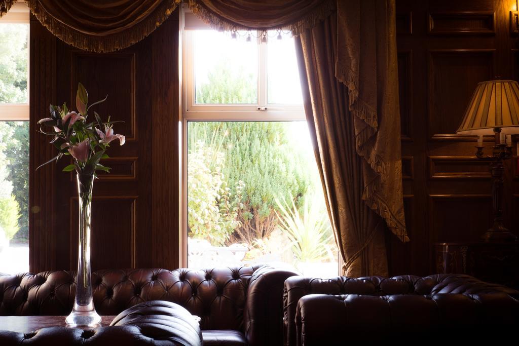 Meadow Court Hotel Лохрей Екстериор снимка