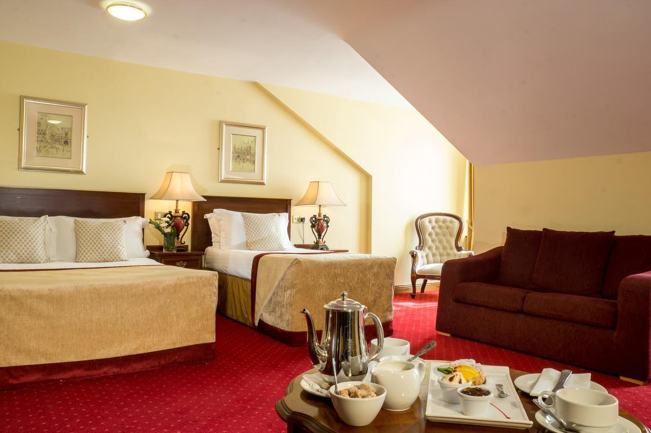 Meadow Court Hotel Лохрей Екстериор снимка